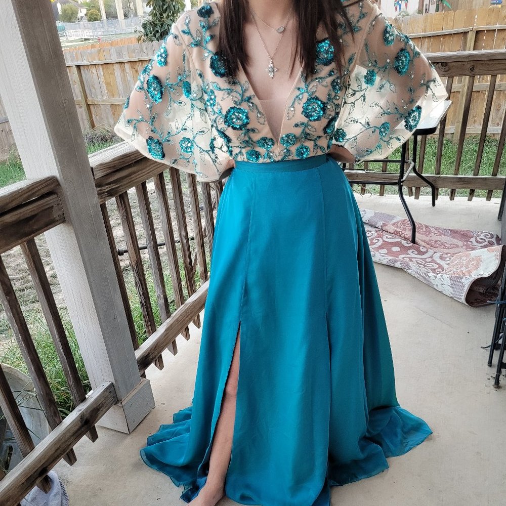 Unique Prom/Special Occassion 2 piece dress